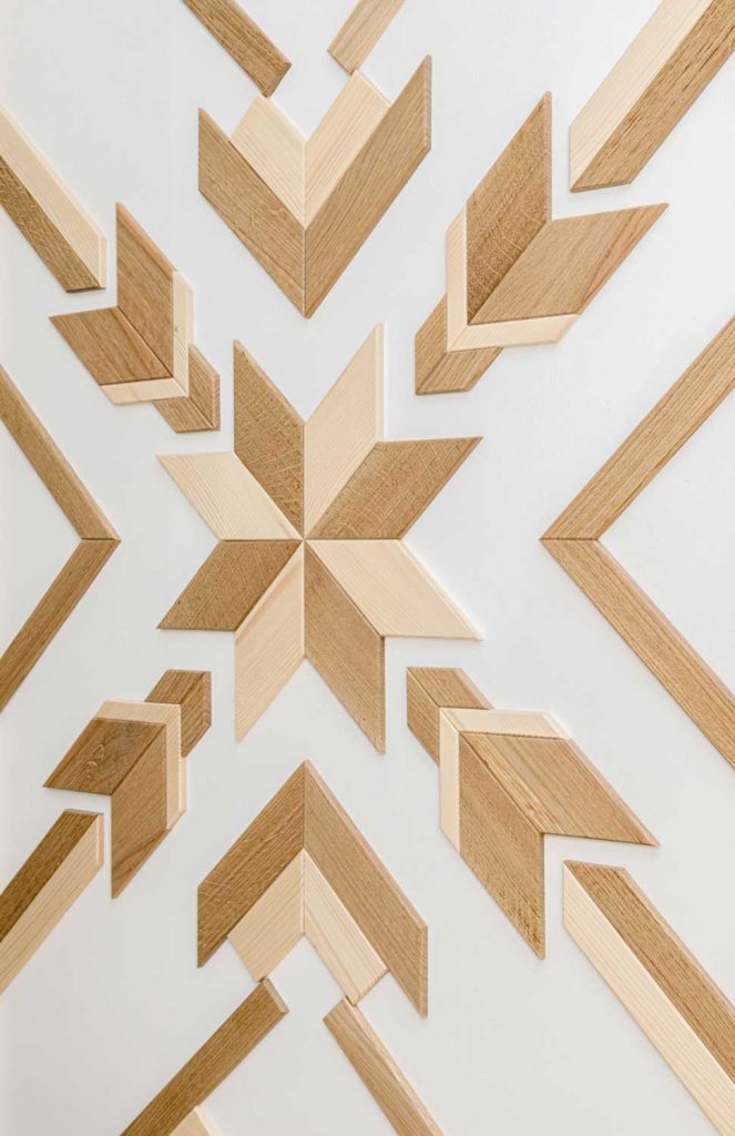 Geometryczny drewniany obraz scienny aztec wood projektowanie wnętrz zakopane Creative Manufacture